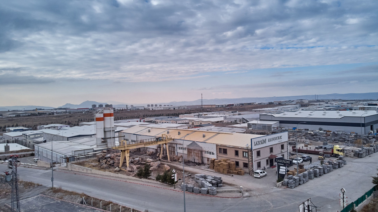 INDUSTRY